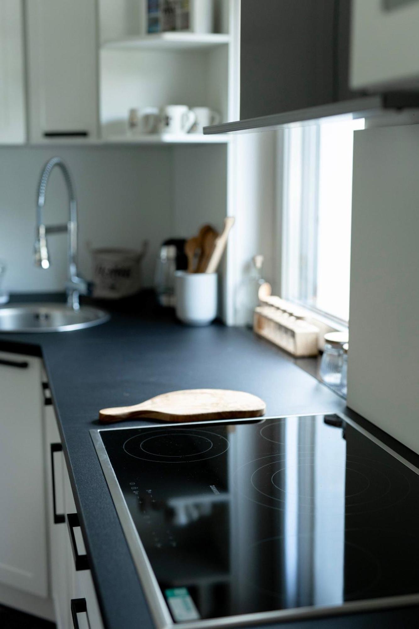 Aura Apartments Zirovnica Екстериор снимка