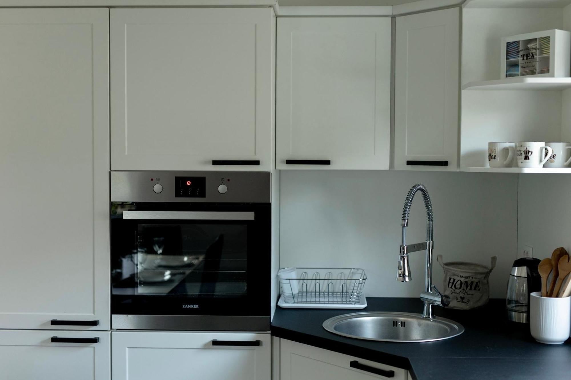 Aura Apartments Zirovnica Екстериор снимка